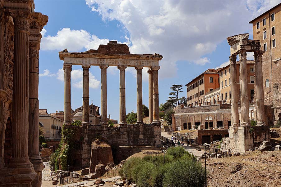 Tempio di Saturno a Tempio di Vespasiano