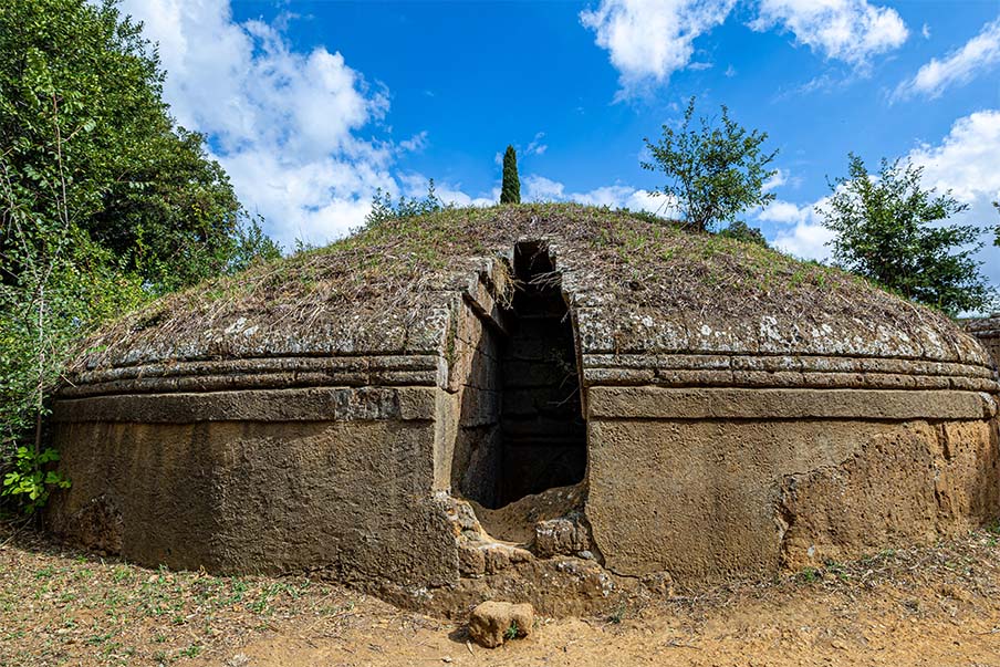 Nekropole Banditaccia (tumulus)