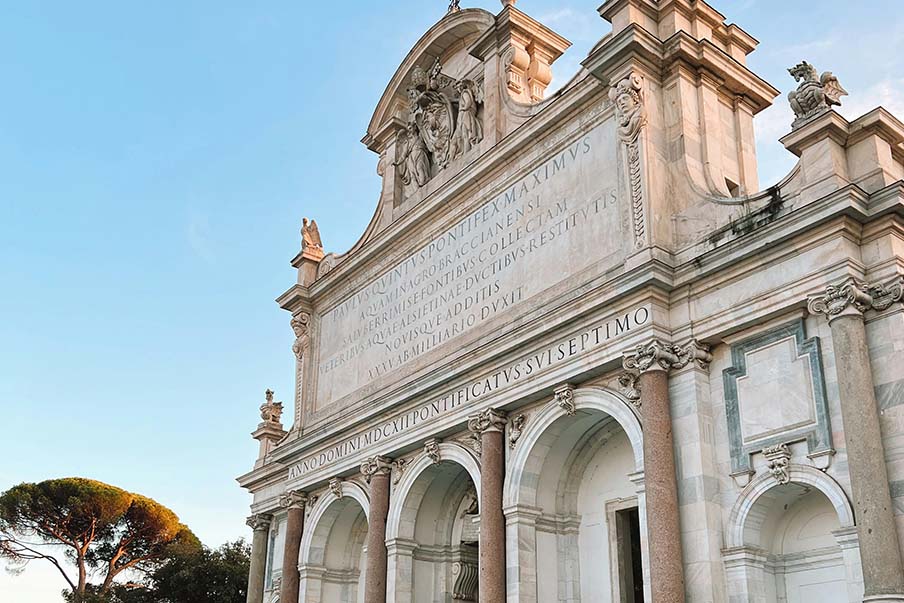 Fontána dell’Acqua Paola