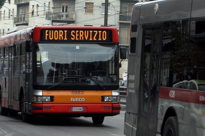 Autobusy v Římě