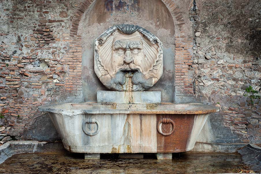 Fontana del Mascherone di Santa Sabina